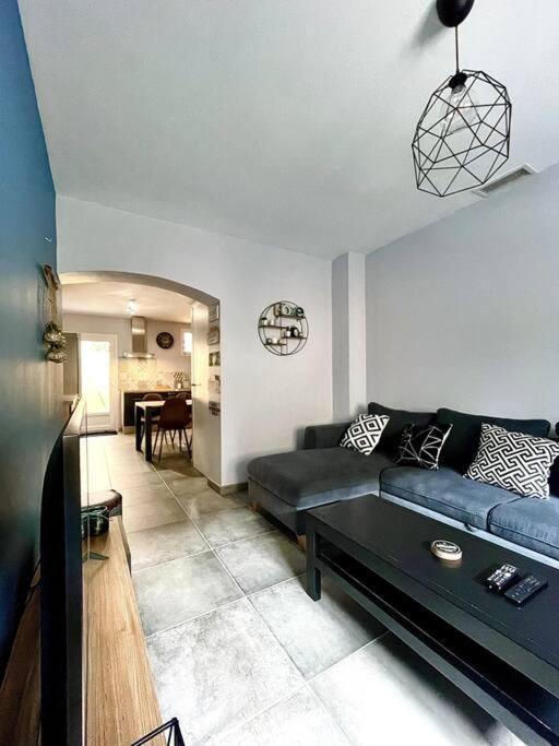 Jolie Maison De Ville - 4 Personnes - Wifi - Tv Mauguio Exteriör bild